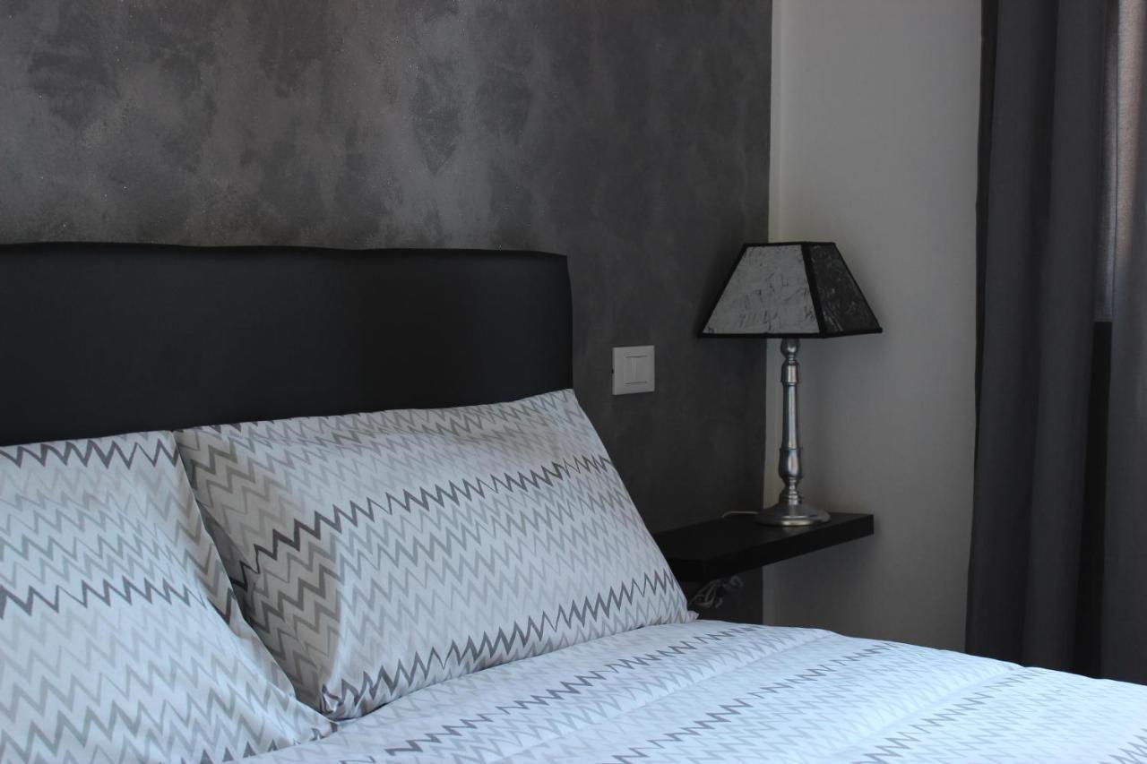 Bed and Breakfast Residenza Guglielmo Мантуя Экстерьер фото